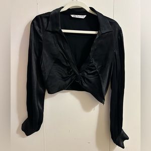 NWOT Zara Long Sleeve Satin V Neck Crop Top in Black